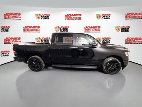 Used 2023 RAM 1500 Laramie AWD/4WD image 19