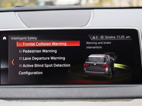 Used 2018 BMW X5 xDrive40e image 38