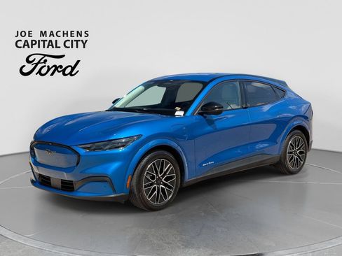 Used 2025 Ford Mustang Mach-E Premium AWD/4WD image 9