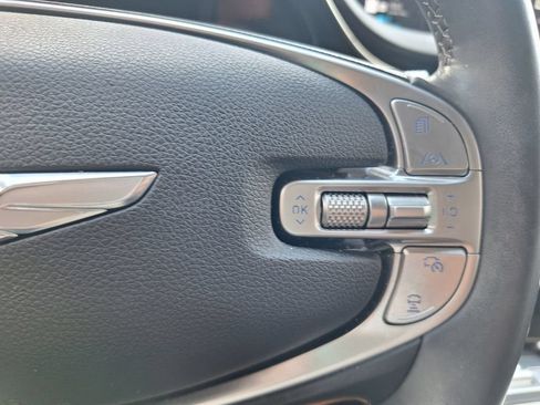 Used 2025 Genesis GV70 2.5T w/ Advanced Package AWD/4WD image 14