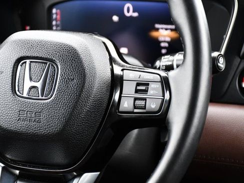 Used 2024 Honda Pilot Elite image 23