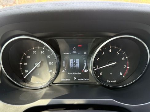 Used 2017 Land Rover Range Rover Evoque SE Premium image 42