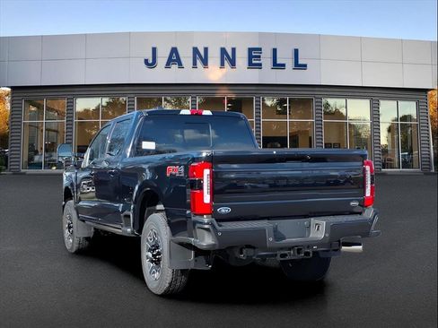 New 2026 Ford F250 Platinum w/ FX4 Off-Road Package image 4