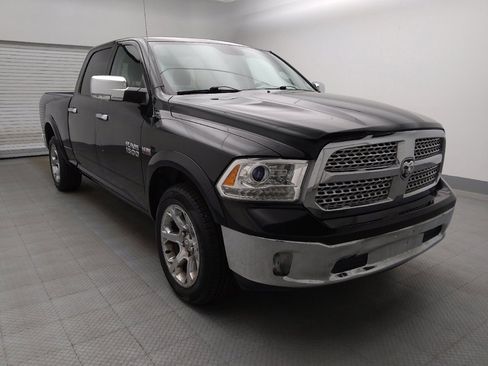 Used 2018 RAM 1500 Laramie RWD image 13