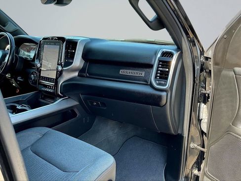 Used 2023 RAM 1500 Big Horn AWD/4WD image 30