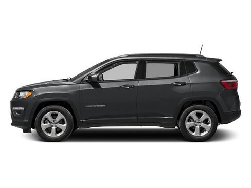 Used 2017 Jeep Compass Limited w/ Navigation Group image 6