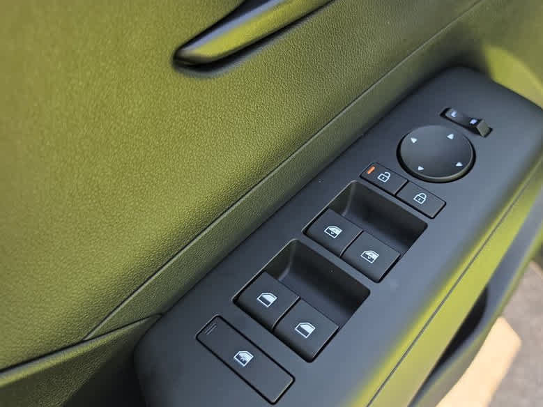 New 2027 Hyundai Kona SEL Sport FWD image 17