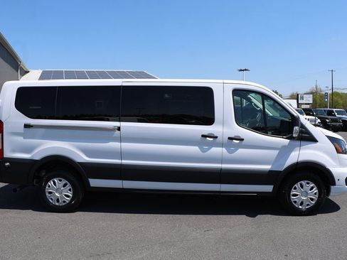 Used 2024 Ford Transit 350 XLT RWD image 3