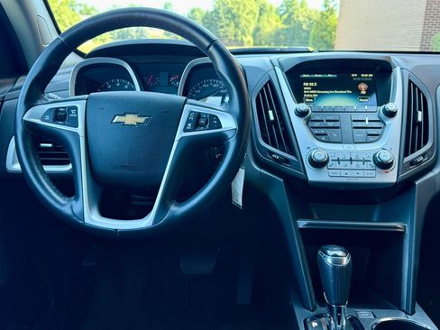 Used 2017 Chevrolet Equinox LT w/ Convenience Package FWD image 23