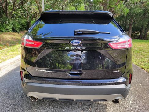 Used 2024 Ford Edge Titanium AWD/4WD image 6