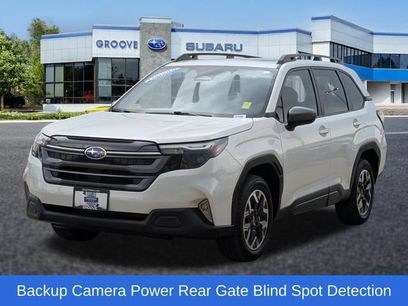 Used 2025 Subaru Forester Premium w/ Convenience Package #1