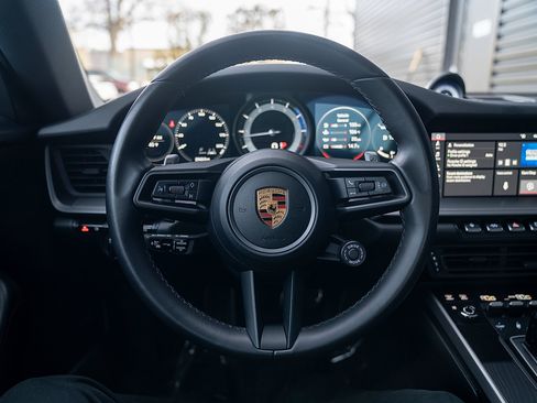 Certified 2020 Porsche 911 Carrera S image 6