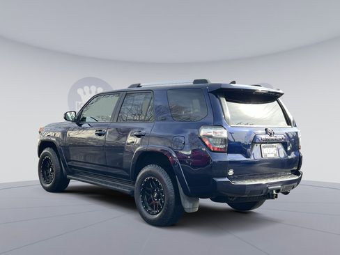 Used 2020 Toyota 4Runner SR5 image 4