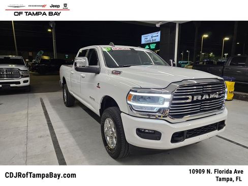 Used 2024 RAM 2500 Laramie AWD/4WD image 1