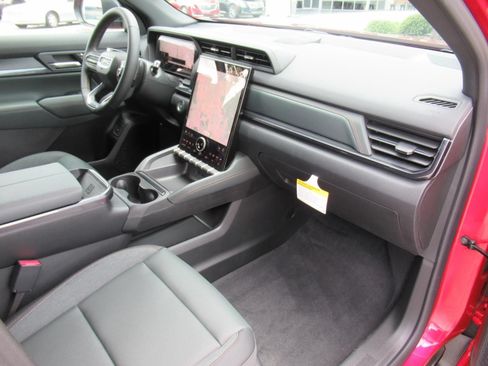 New 2027 GMC Terrain AT4 w/ Convenience Package III AWD/4WD image 11