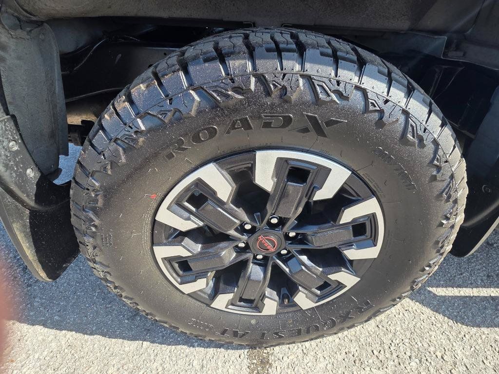 Used 2023 Nissan Frontier Pro-X w/ Pro Convenience Package RWD image 19