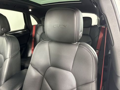 Certified 2020 Porsche Macan GTS AWD/4WD image 41