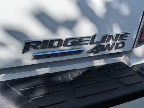 Used 2014 Honda Ridgeline SE image 11