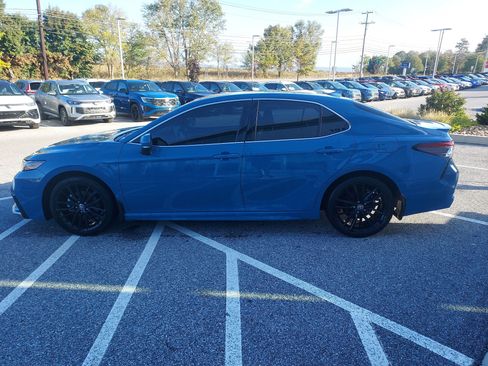 Used 2024 Toyota Camry XSE image 8