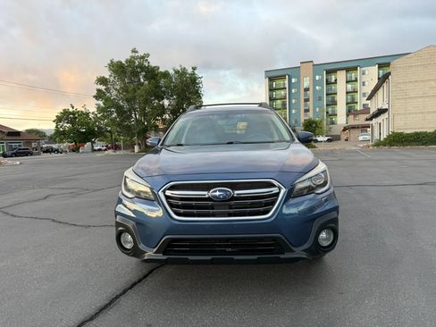 Used 2019 Subaru Outback 2.5i Limited w/ Popular Package #2 AWD/4WD image 2