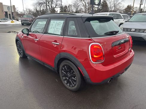 Used 2016 MINI Cooper 4-Door Hardtop image 7