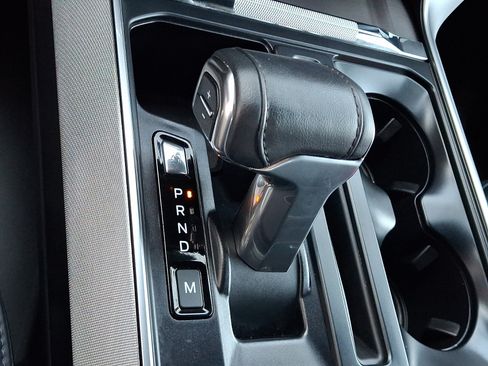 Used 2025 Ford F150 Platinum AWD/4WD image 16