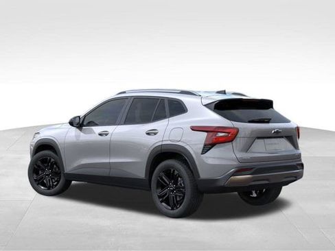 New 2026 Chevrolet Trax ACTIV FWD image 3