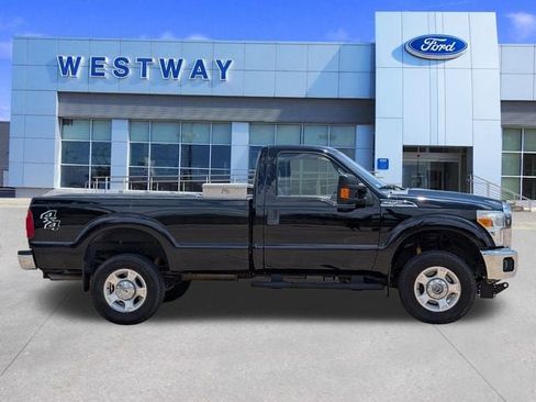 Used 2016 Ford F250 XLT w/ XLT Value Package AWD/4WD image 2