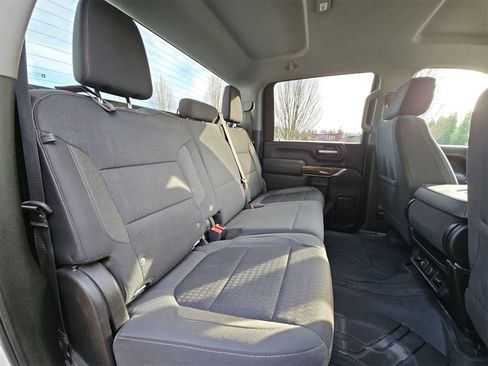 Used 2023 GMC Sierra 3500 SLE image 20