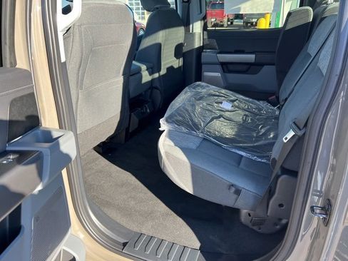 New 2026 Ford F250 XLT w/ XLT Premium Package image 11