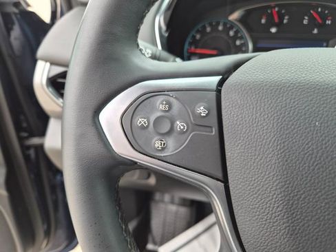Used 2023 Chevrolet Traverse LT FWD image 20