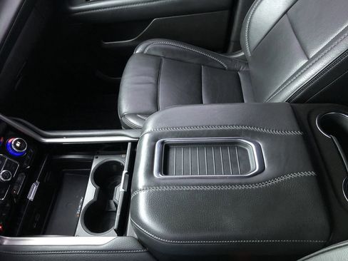 Used 2021 GMC Yukon Denali image 19