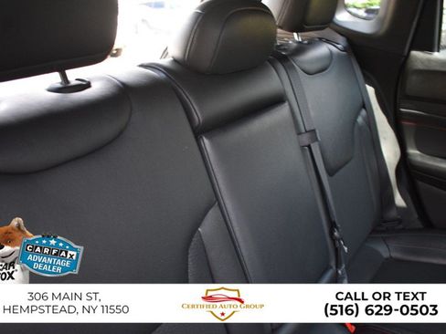 Used 2025 Jeep Compass Trailhawk AWD/4WD image 28