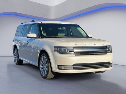 Used 2015 Ford Flex Limited w/ Equipment Group 301A image 8