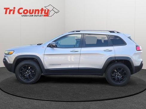 Used 2021 Jeep Cherokee Trailhawk AWD/4WD image 5