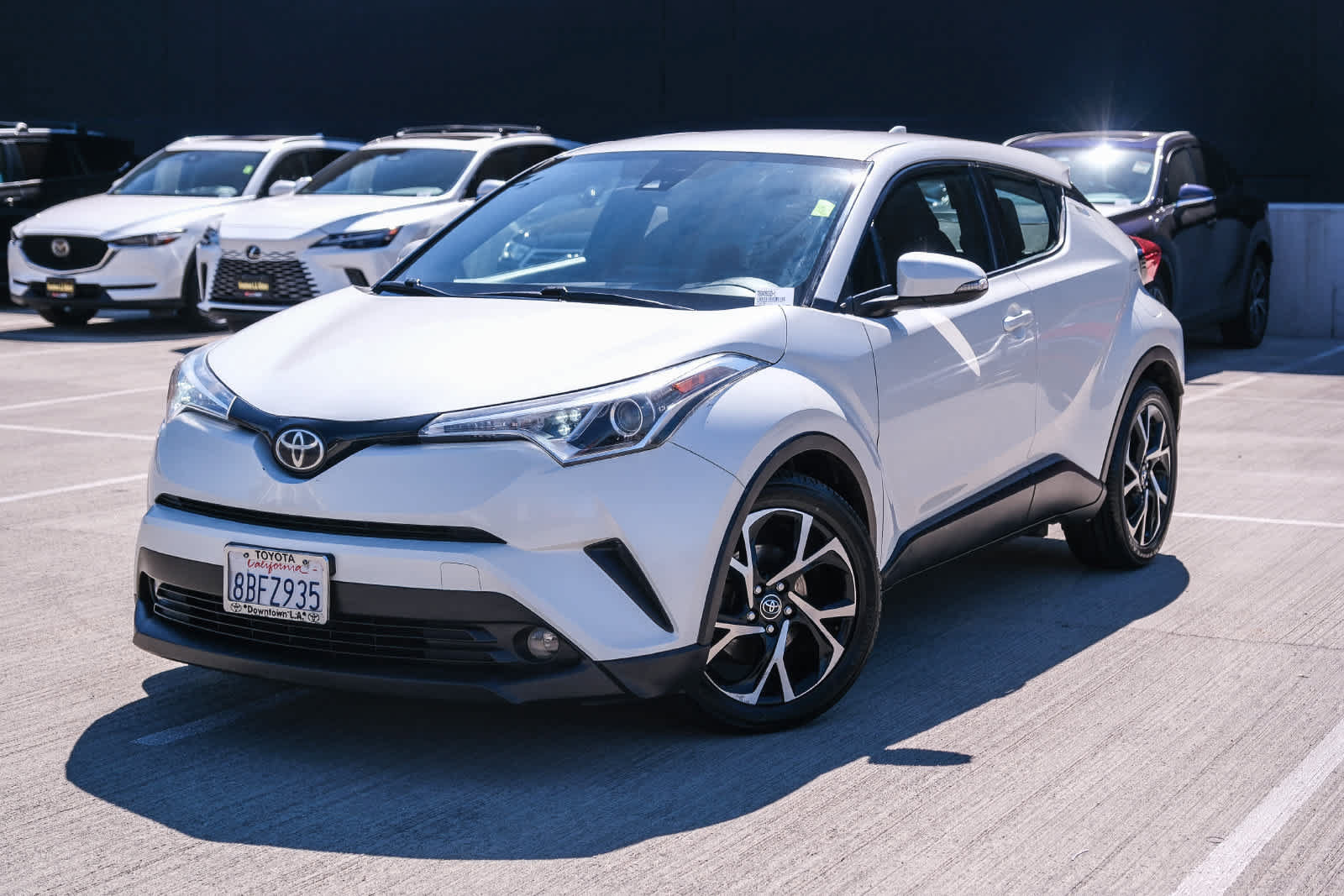 Certified 2018 Toyota C-HR XLE FWD image 1