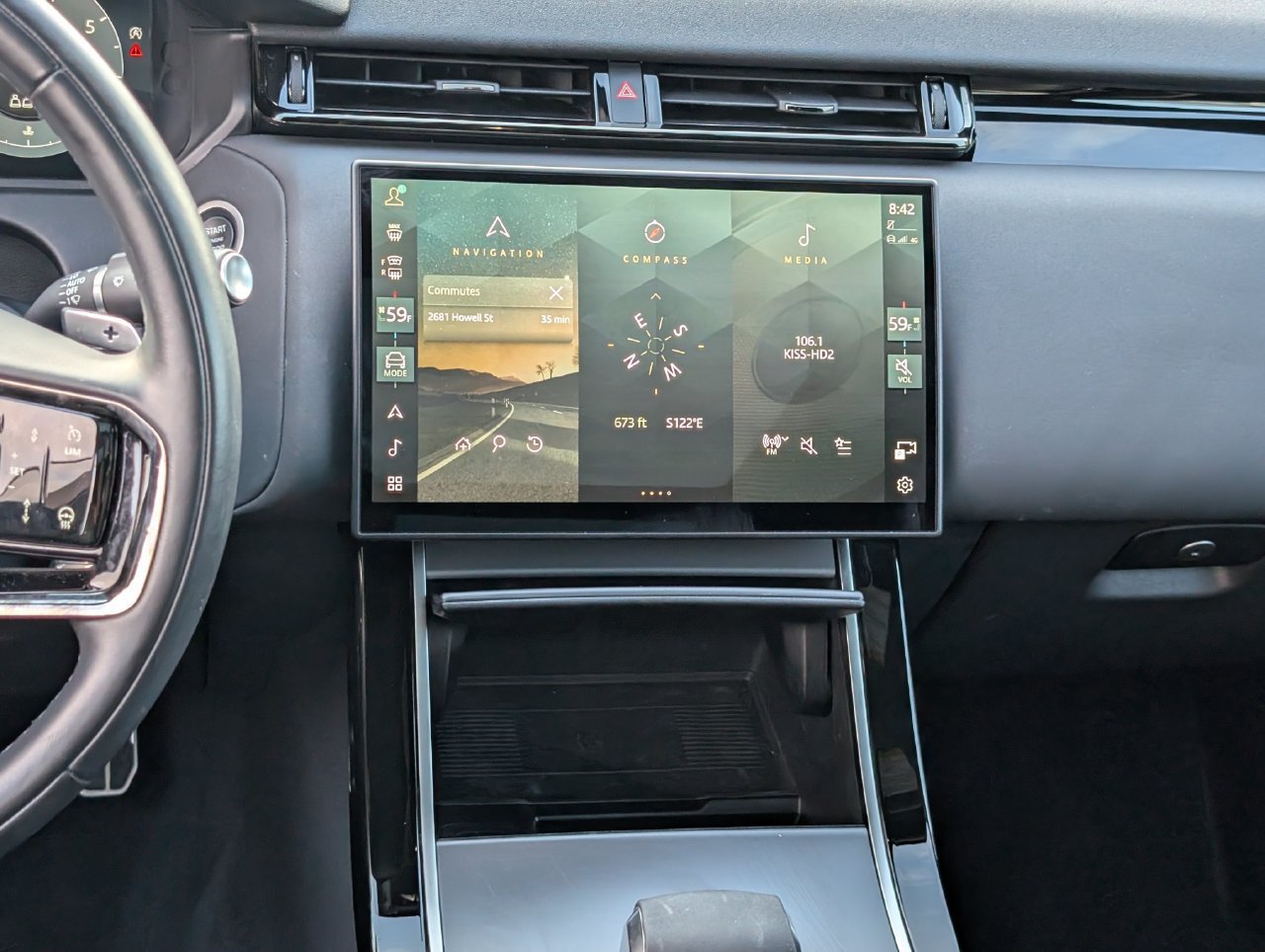 Used 2025 Land Rover Range Rover Velar Dynamic SE AWD/4WD image 12
