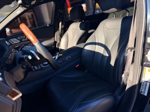 Used 2017 Mercedes-Benz S 550 S 550 image 23