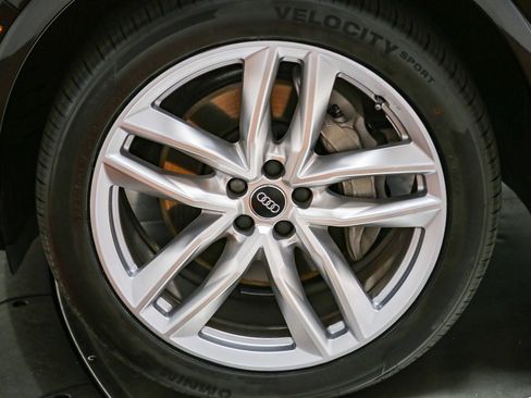 Used 2018 Audi Q7 3.0T Prestige w/ Prestige Package AWD/4WD image 10