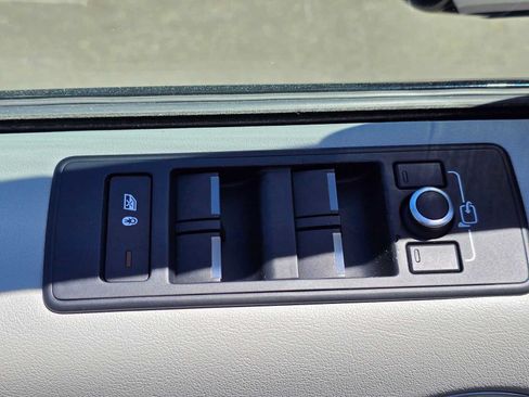 Used 2016 Land Rover Range Rover Sport HSE AWD/4WD image 23