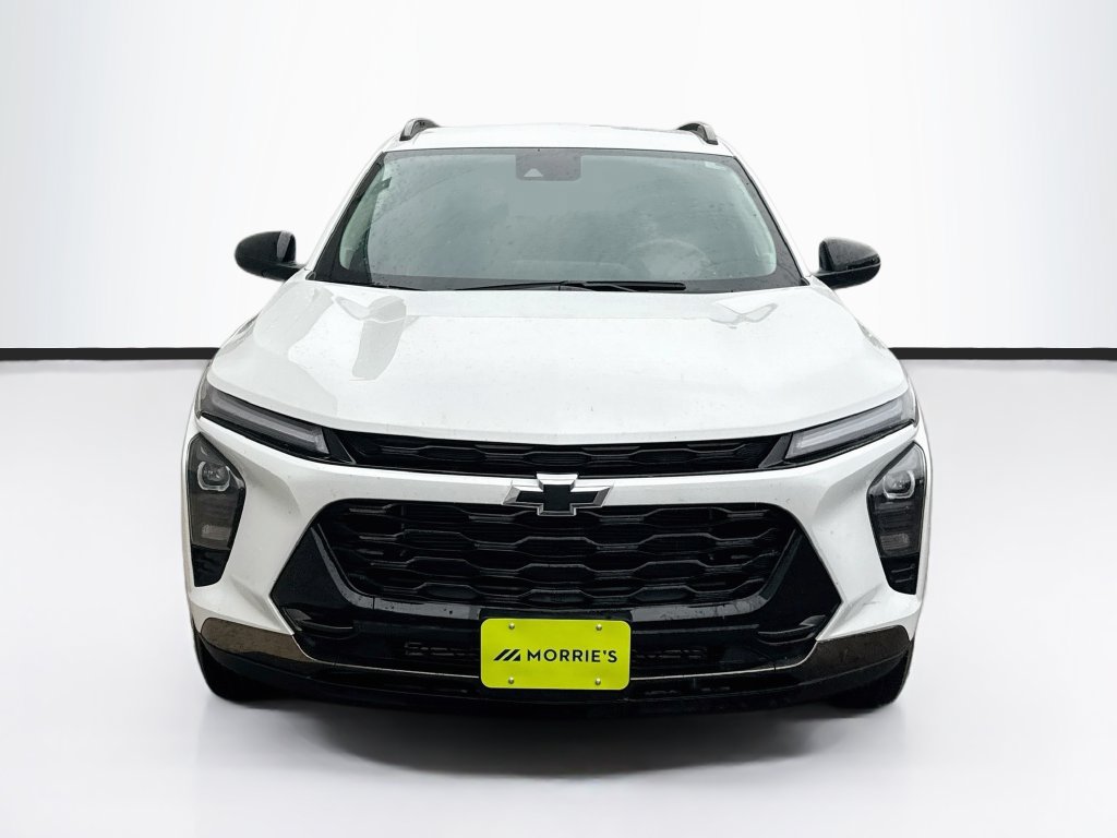 Used 2025 Chevrolet Trax ACTIV w/ Driver Confidence Package FWD image 2