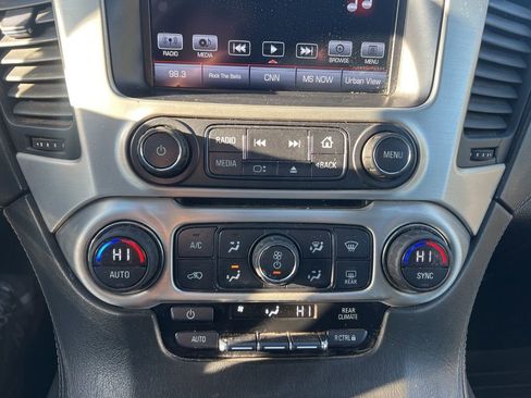 Used 2016 GMC Yukon SLE w/ HD Trailering Package image 19