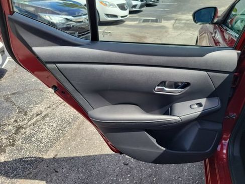 Used 2023 Nissan Sentra SV FWD image 13