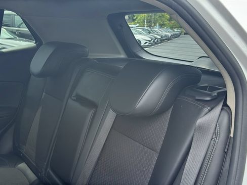 Used 2020 Buick Encore Preferred FWD image 23