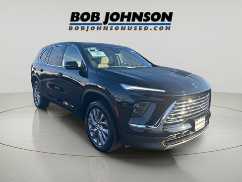 Certified 2025 Buick Enclave Preferred w/ Power Package image 1