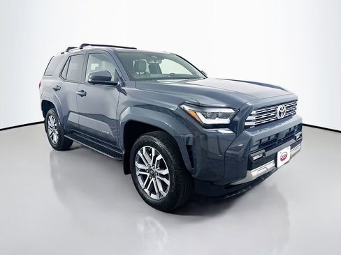Used 2025 Toyota 4Runner Limited image 3