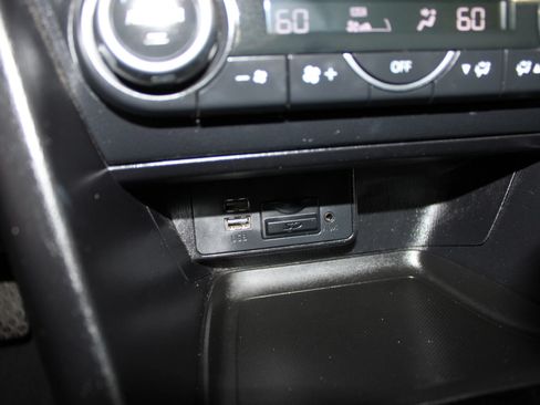 Used 2018 MAZDA MAZDA3 Grand Touring FWD image 18