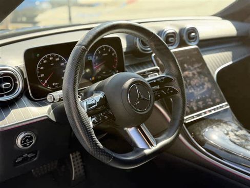 Used 2023 Mercedes-Benz C 300 Sedan image 6