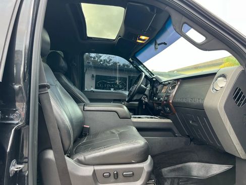 Used 2012 Ford F250 Lariat w/ Lariat Ultimate Pkg image 13