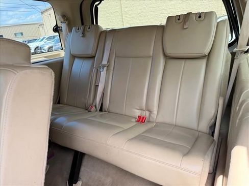 Used 2012 Ford Expedition XLT AWD/4WD image 12